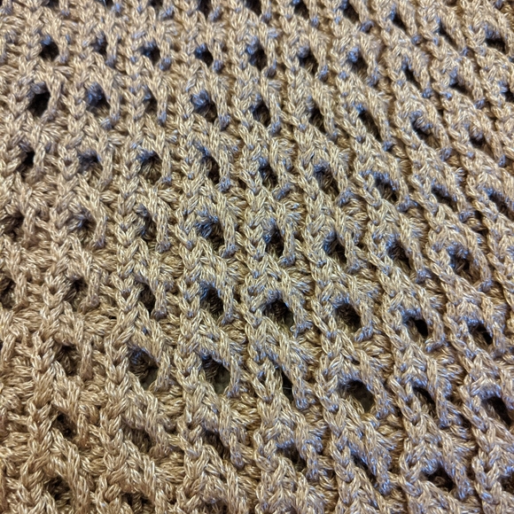 Lucky Brand Gold NWOT Sweater, Size Small - Picture 4 of 7